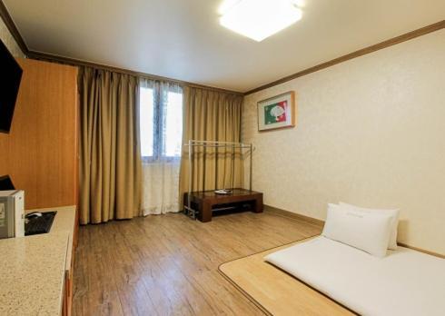 Yangji Park Hotel Changwon Dış mekan fotoğraf