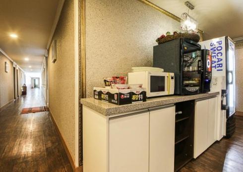 Yangji Park Hotel Changwon Dış mekan fotoğraf