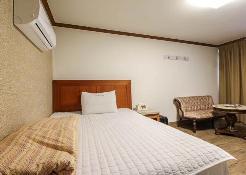 Yangji Park Hotel Changwon Dış mekan fotoğraf